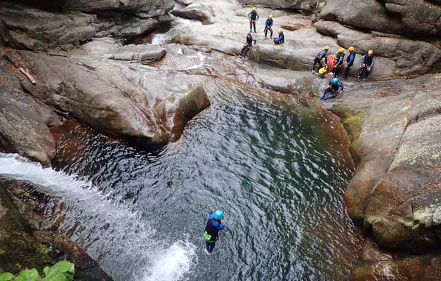 Bambou Canyon – Canyoning